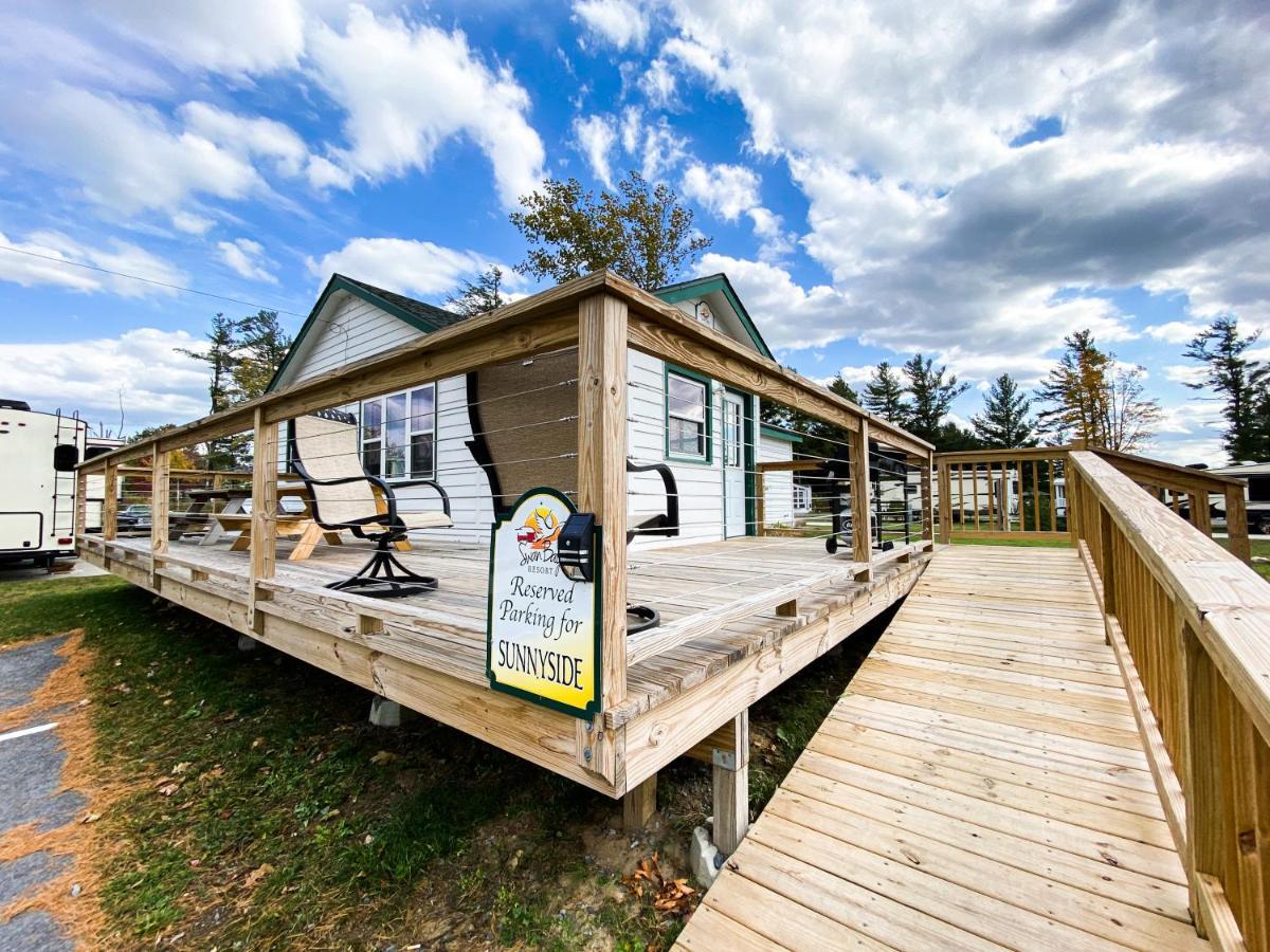 Swan Bay Resort - 1000 Islands Premier Rv Park & Marina ألكساندريا الغرفة الصورة