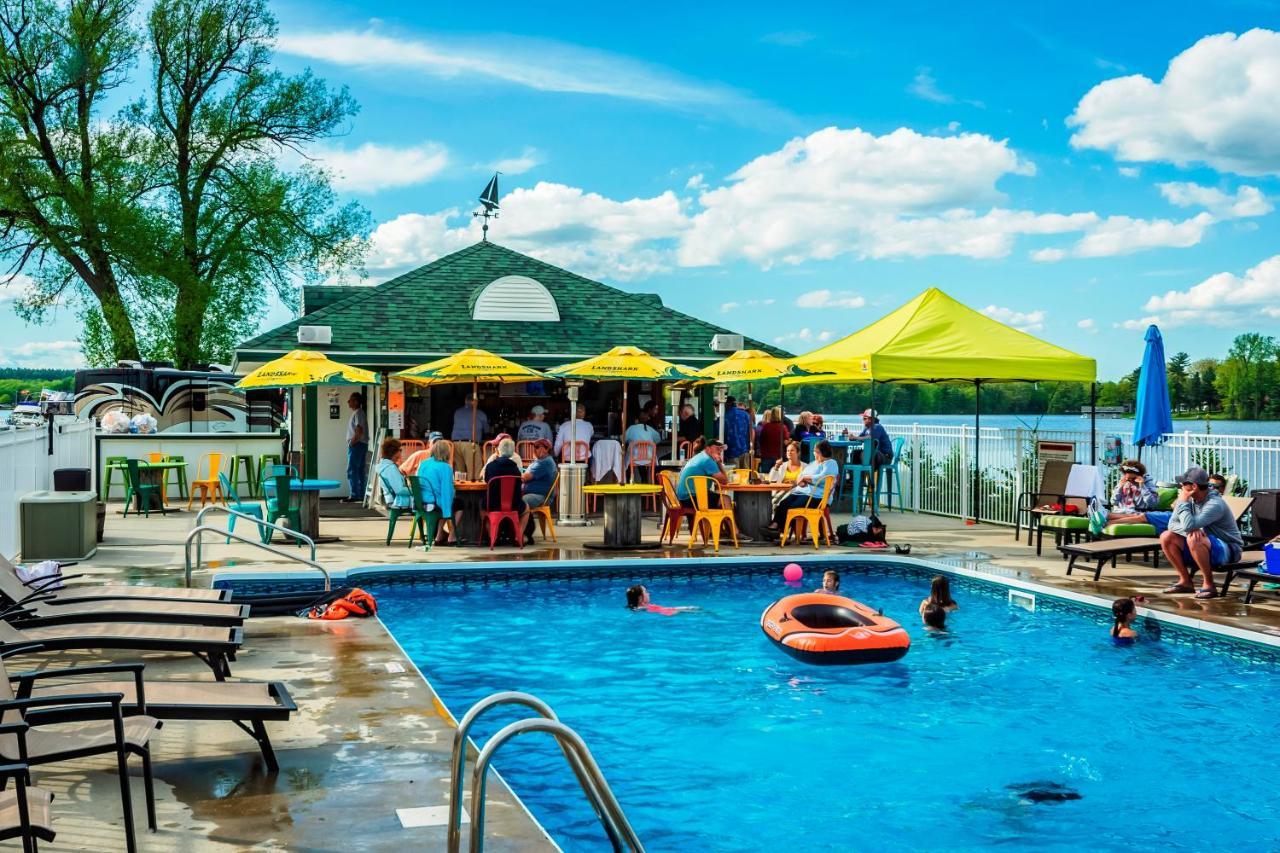 Swan Bay Resort - 1000 Islands Premier Rv Park & Marina ألكساندريا المظهر الخارجي الصورة